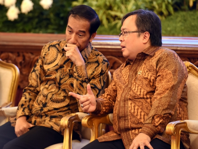 5 Tahun Fokus Infrastruktur, Presiden Jokowi: Libatkan Kontraktor Kecil, Kontraktor Daerah, dan UKM