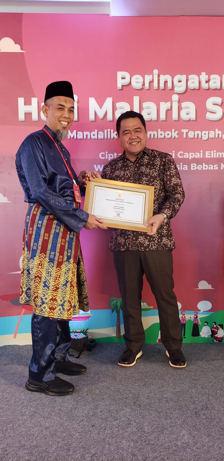 Pemko Dumai Raih Penghargaan Sertifikat Bebas Frambusia pada Peringatan HMS di Mandalika Kuta
