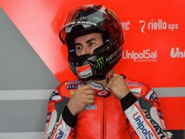 Pirro Minta Lorenzo Lupakan Yamaha dan Fokus pada Ducati