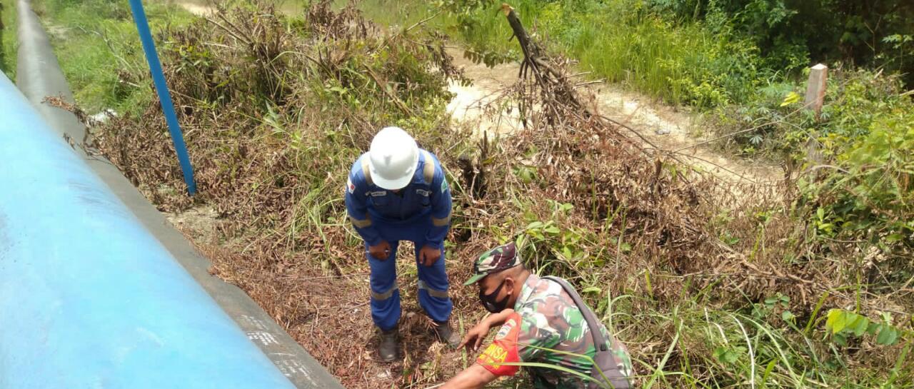 Serka Fahrizal Purba Melaksanakan Giat Pengamanan Jalur Pipa PHR