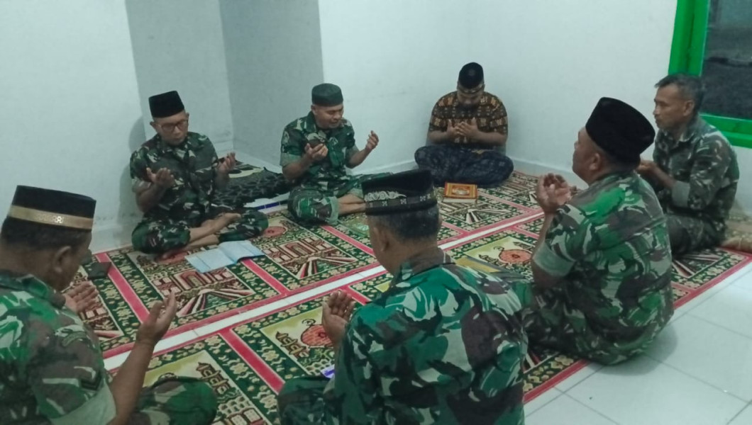 Danramil 02 BK Pimpin Sholat dan Doa Bersama Jelang Pergantian Tahun