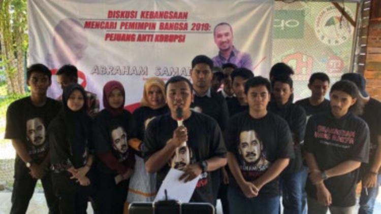Mahasiswa di Padang Minta Abraham Samad Jadi Calon Presiden
