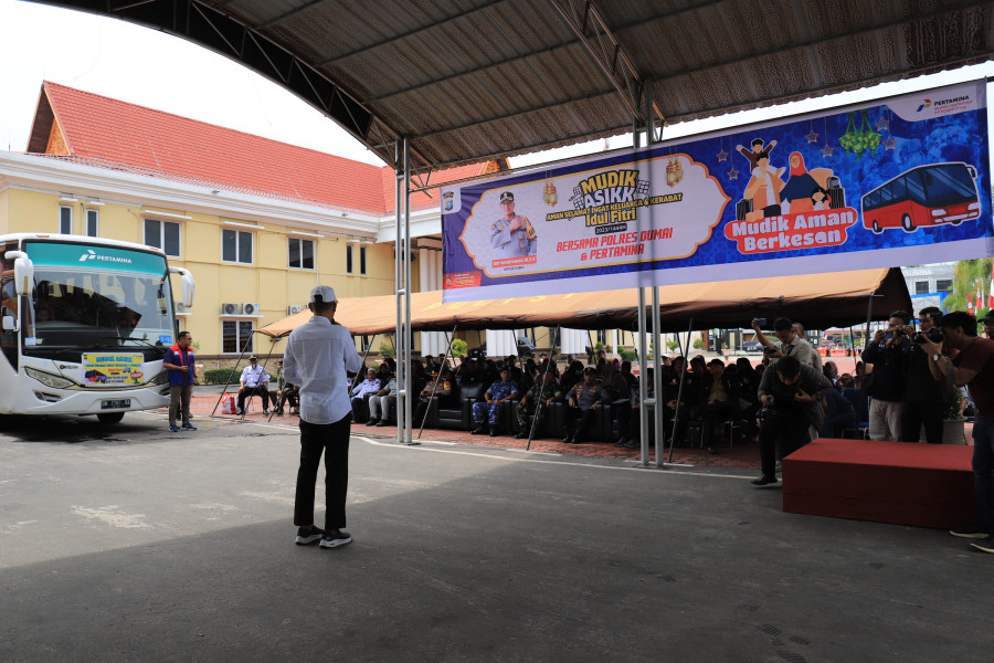 Selenggarakan Program Mudik Asik dan Aman, PT KPI RU Dumai dan Polres Dumai Lepas Keberangkatan Peserta