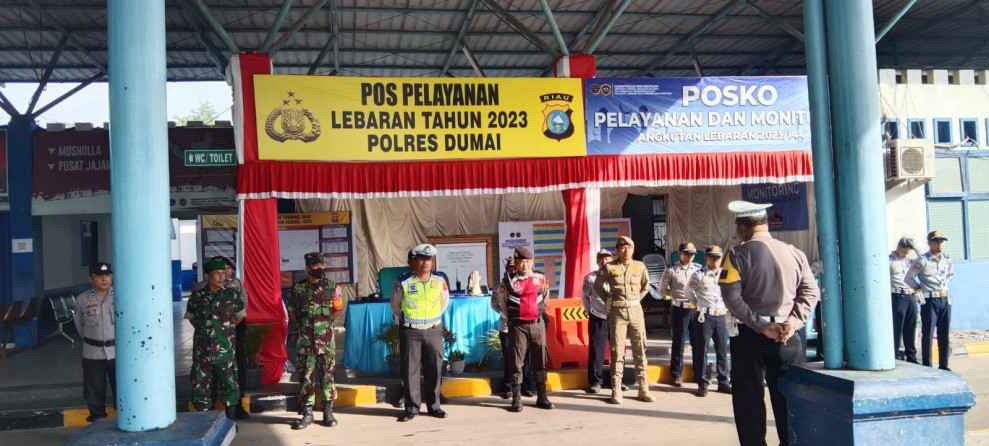 Serka Khorianto Melaksanakan Apel di Pos Terminal AKAP