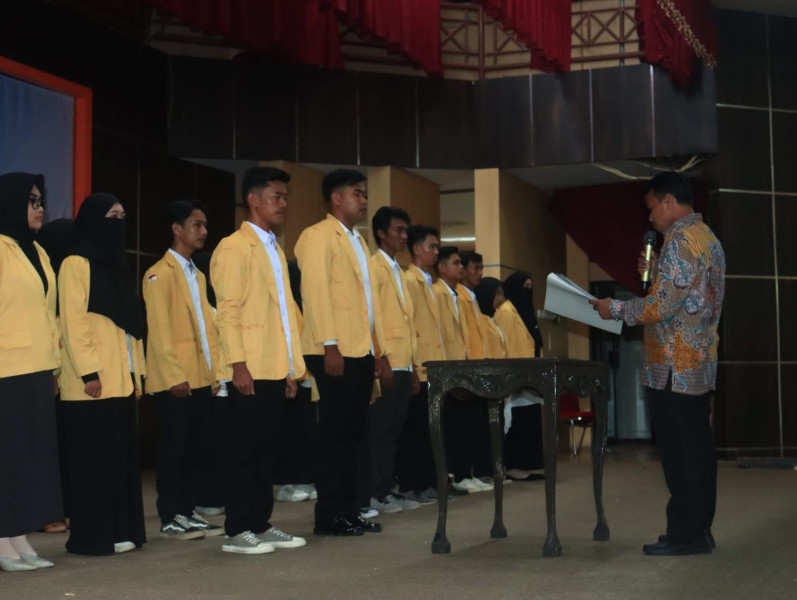 Resmi di Lantik, Alfian & Sapri Resmi Nahkodai BEM UNISI periode 2023-2024