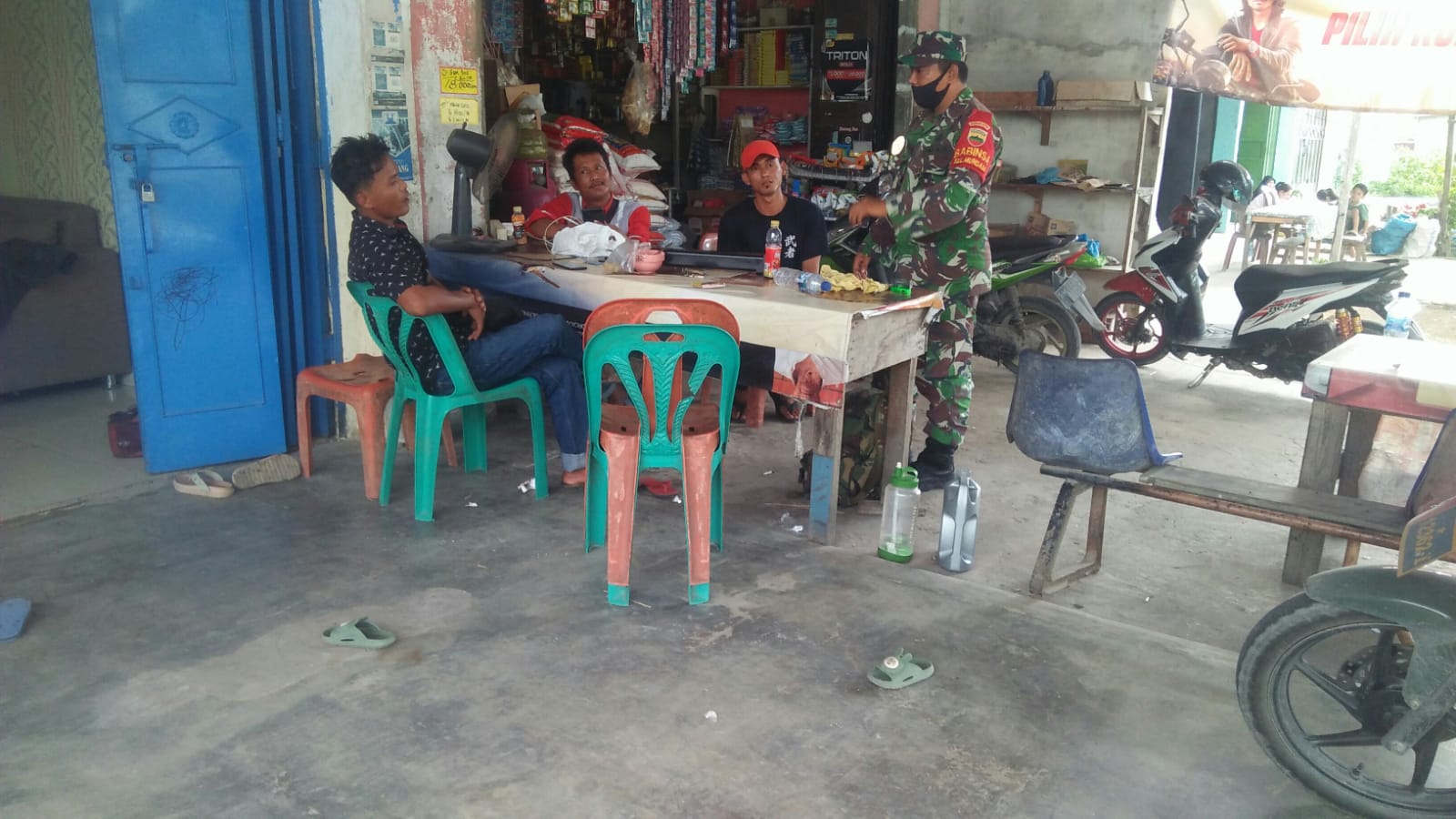 Antisipasi Covid-19 dan Demam Berdarah, Serda Cerza Katno Laksanakan Komsos