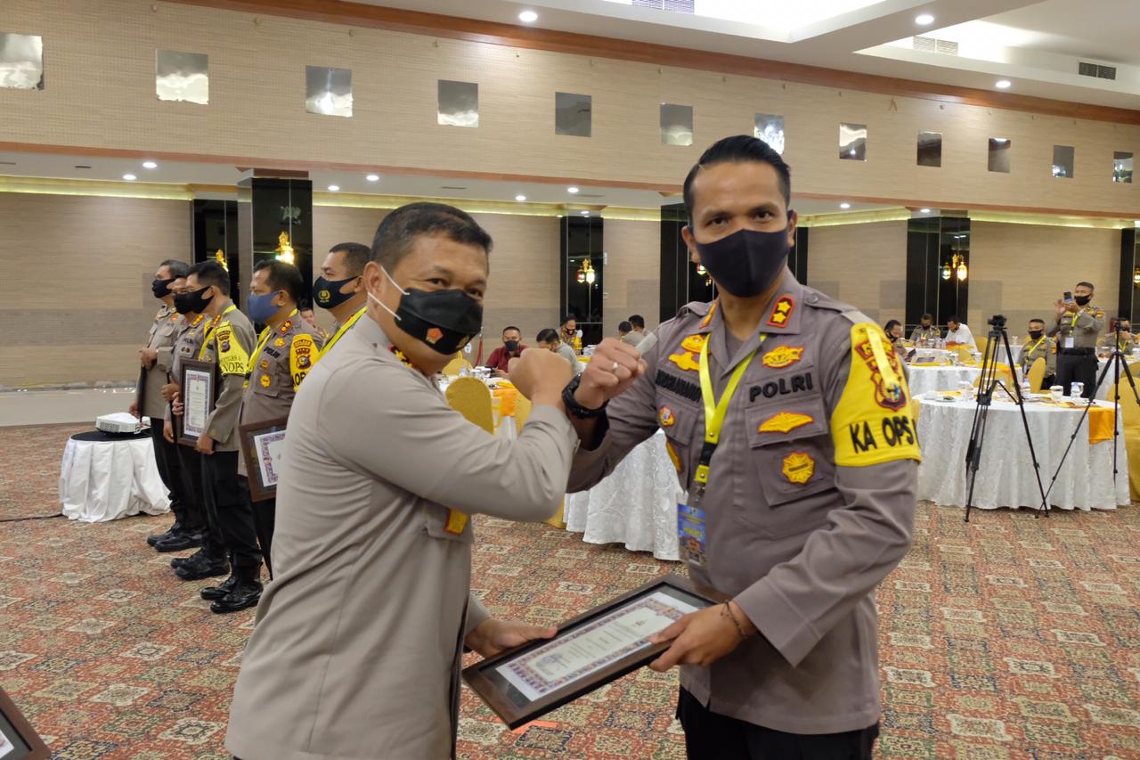 Dinilai Terbaik, Polres Dumai Raih Penghargaan