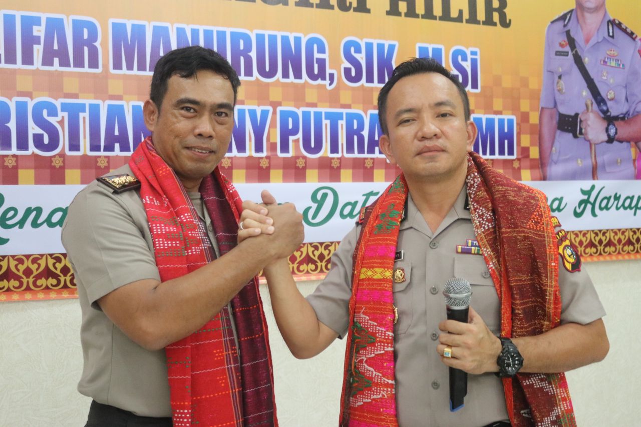 Sertijab Polres Inhil, AKBP Christian Rony Putra Gantikan AKBP Dolifar Manurung