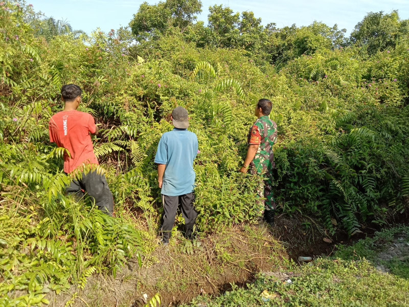 Sikap Nyata Sertu Jainal Arifin Dalam Mencegah Karhutla di Wilayah Binaannya
