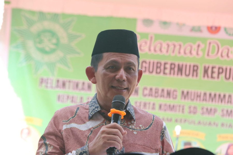 Gubernur Ansar Hadiri Pelantikan Muhammadiyah Nongsa dan Komite Sekolah Muhammadiyah Kabil