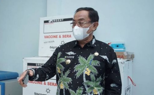 Bupati Inhil Minta Masyarakat Berbondong-bondong Ikuti Vaksinasi