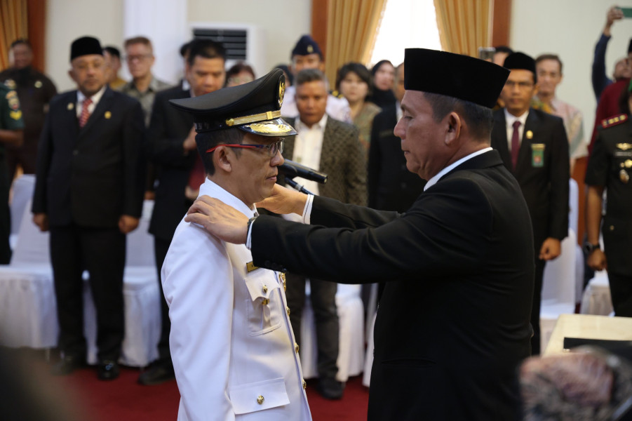 Gubernur Ansar Resmi Lantik Hasan Sebagai Penjabat Walikota Tanjungpinang