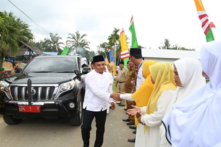 Bupati Labuhanbatu Lantik Pengurus Majelis Ta'lim Yasin Akbar Rantau Selatan