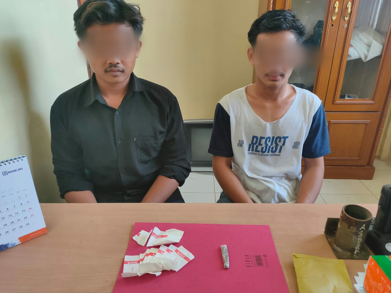 Pakai Ganja 2 Pria di Cokok Polisi di Pangkalan Lesung