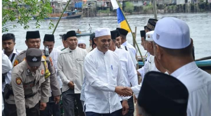 Sambut Muharram, Pj Bupati Inhil Bershalawat Akbar Bersama Masyarakat Desa Lahang Baru