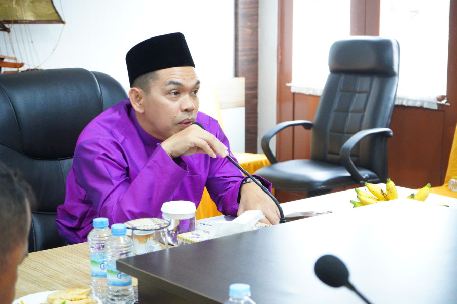 Pj Bupati Inhil Pimpin Rapat pengelolaan sampah sekaligus Evaluasi Program Kamis Bersih