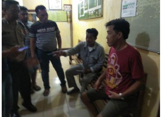 Pakai Baju Palu-Arit, Warga Tionghoa di Meranti Ditangkap