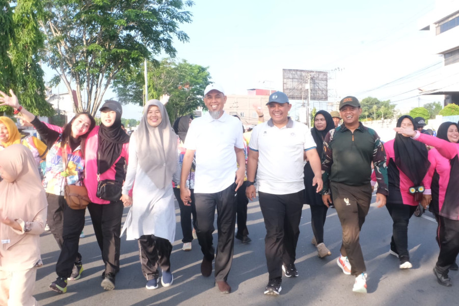 Kodim 0320/Dumai dan Polres Kota Dumai Gelar Olahraga Bersama Dengan Masyarakat