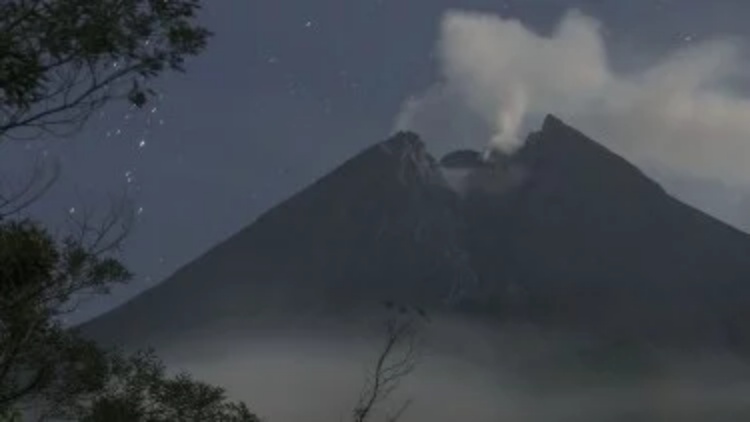 Aktivitas Vulkanik Merapi Masih Tinggi, Waspada Bahaya Lahar di Sungai