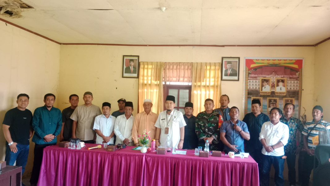 Babinsa Kelurahan Teluk Makmur Hadiri Musyawarah Pembentukan Panitia Begatep Belo