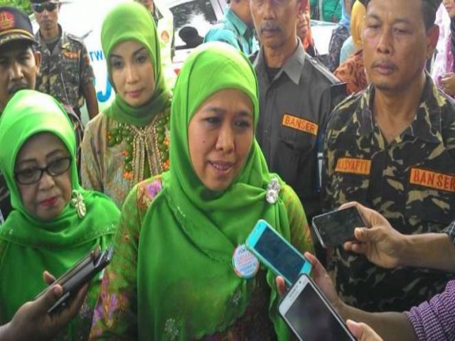 Bimbangnya Khofifah Maju di Pilgub Jawa Timur