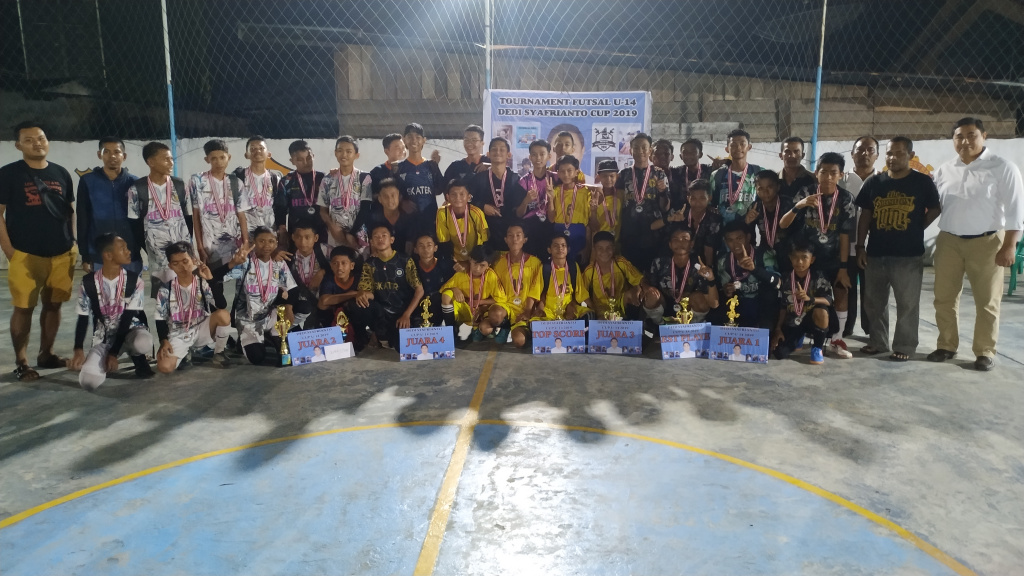 MTsN Juara Turnamen Futsal Dedi Syafrianto Cup U-14