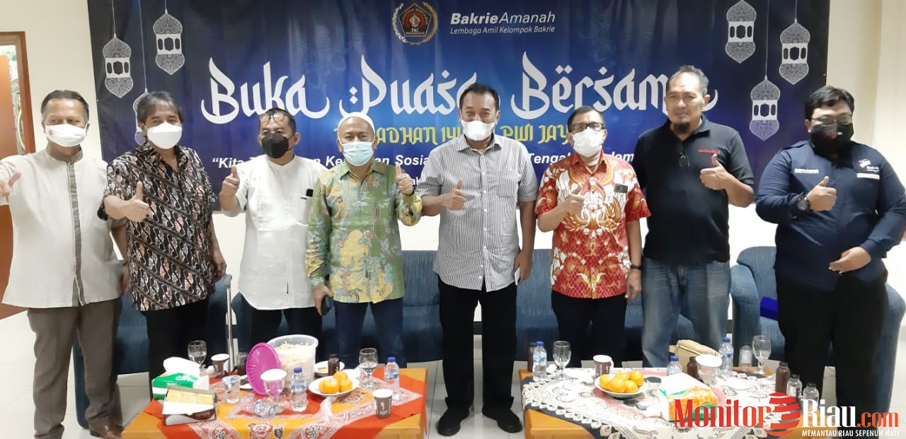 Bukber PWI Jaya dan Santunan Bakrie Amanah