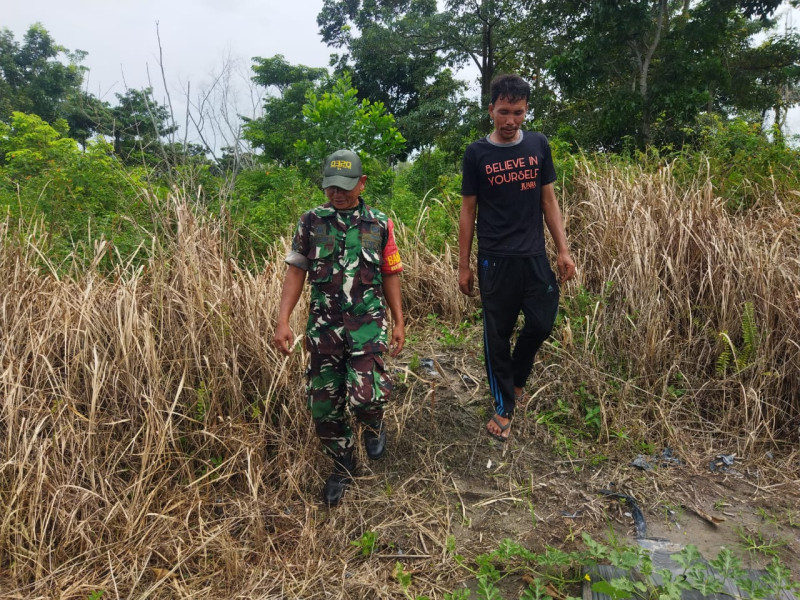 Fokus Sertu Abu Kosim Dalam Mengantisipasi Karhutla