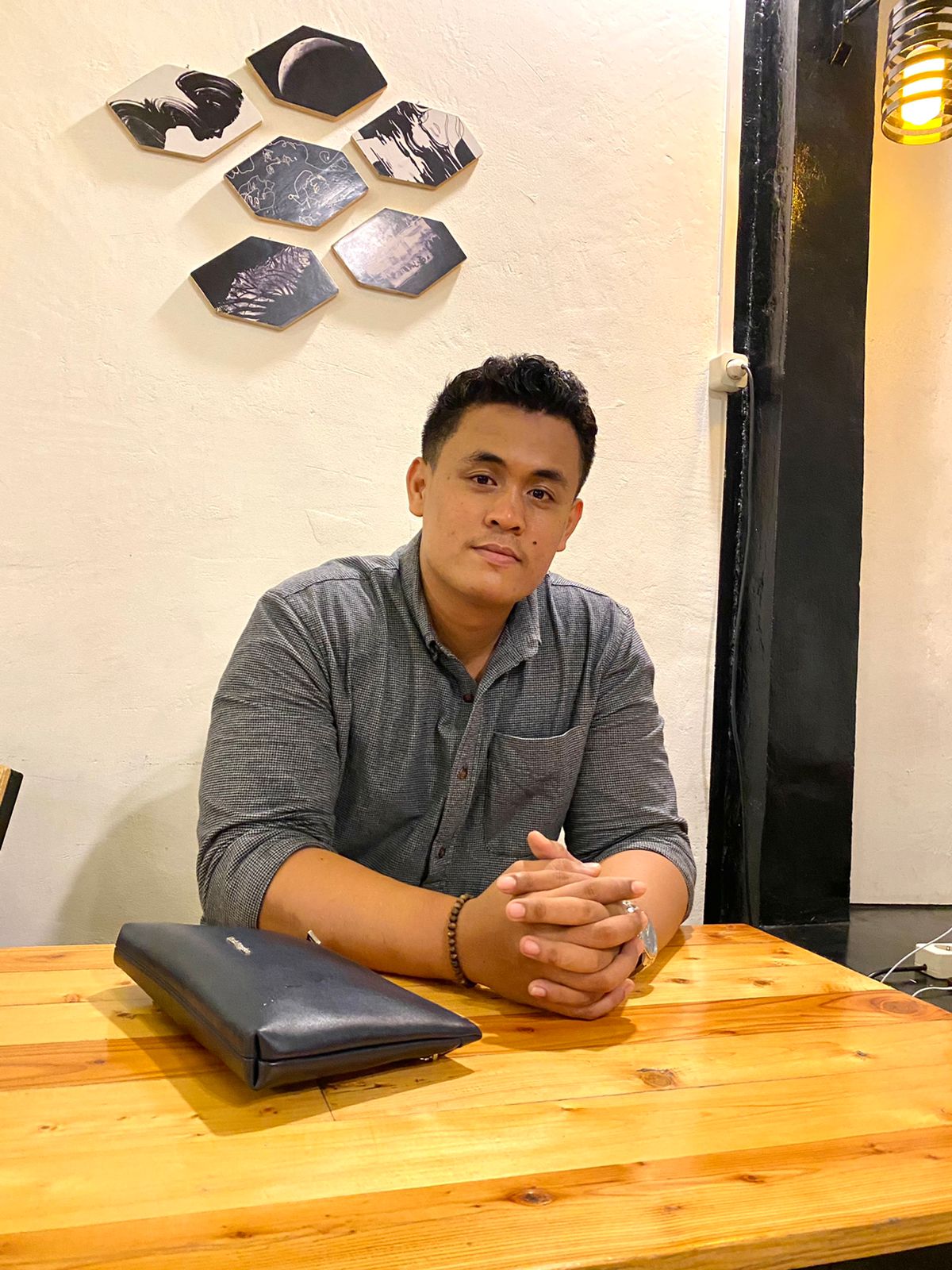 Dilema Pengesahan Rancangan Undang-undang Inisiatif DPR Tanpa Persetujuan Presiden