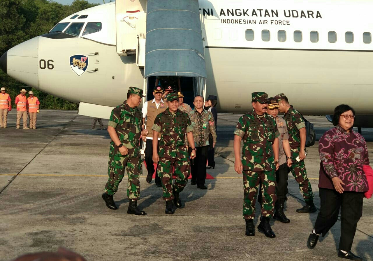 Menteri KLH Siti Nurbaya Disertai Panglima TNI dan Kapolri Tinjau Karhutla di Kabupaten Pelalawan
