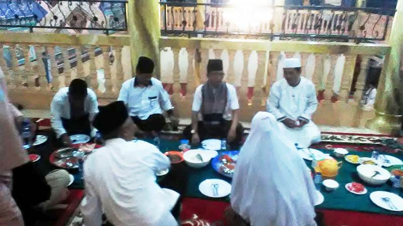 Wawako Batam Buka Puasa Bersama Warga Kampung Melayu