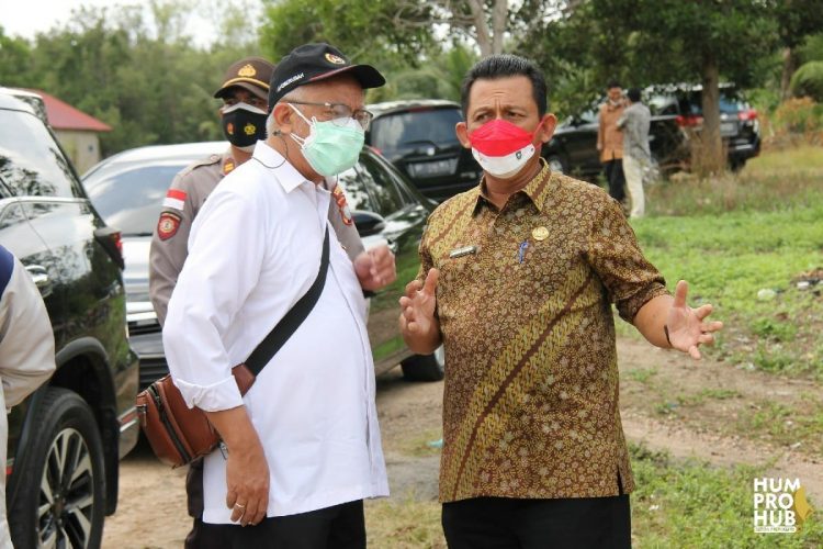 Deputi Bidang Koordinasi Peningkatan Kesehatan Kemenko PMK Puji Gubenur kepri