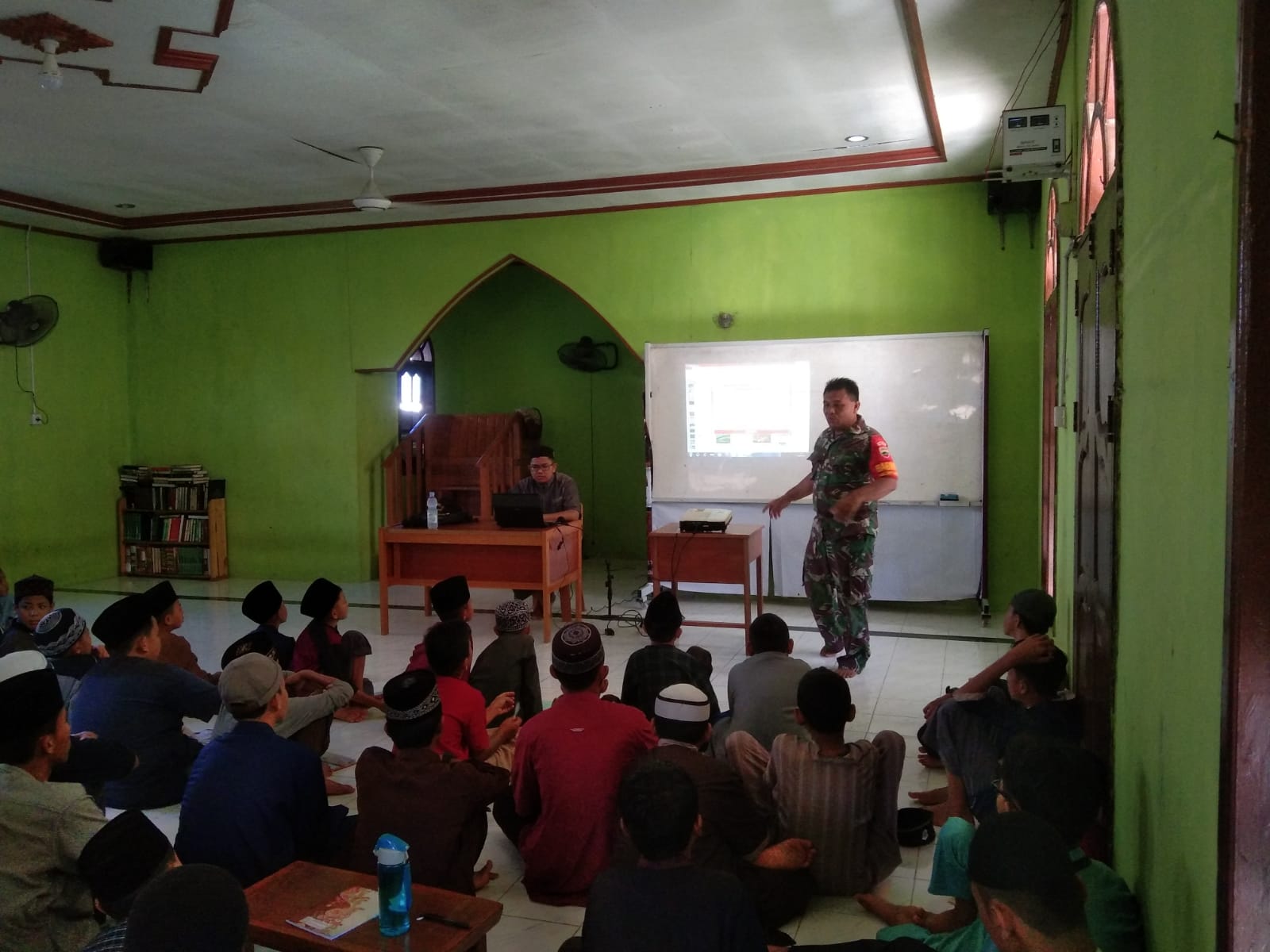 Pembekalan Wawasan Kebangsaan Oleh Serda Roni Sandra