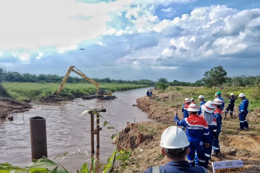 Antisipasi Masalah Banjir, PHR Bersihkan Sungai Sepanjang 28 Km di Kabupaten Bengkalis-Rohil