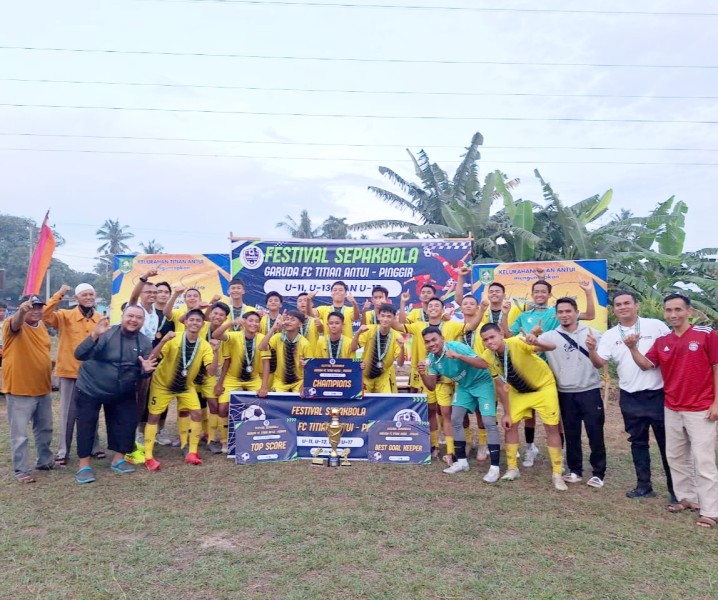Tak Terkalahkan! SSB PHR WK Rokan Duri Juara Festival U-17
