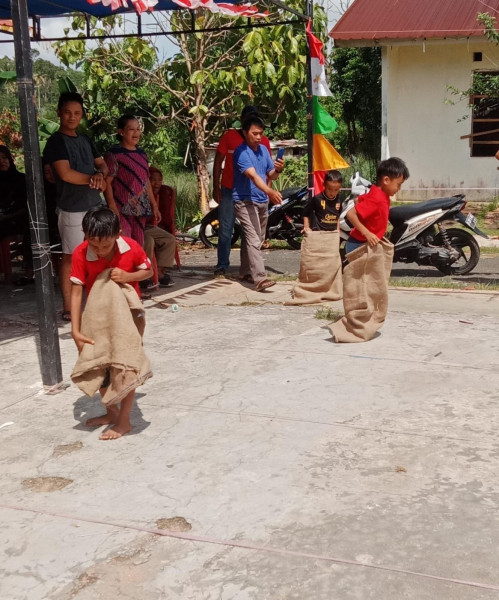 Perumahan Bumi Air Raja Blok G Meriahkan Hari Kemerdekaan RI ke 79