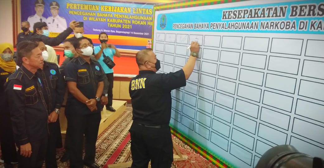 BNK Rokan Hilir Gelar Pertemuan Kebijakan Lintas Sektor Bahaya Narkoba