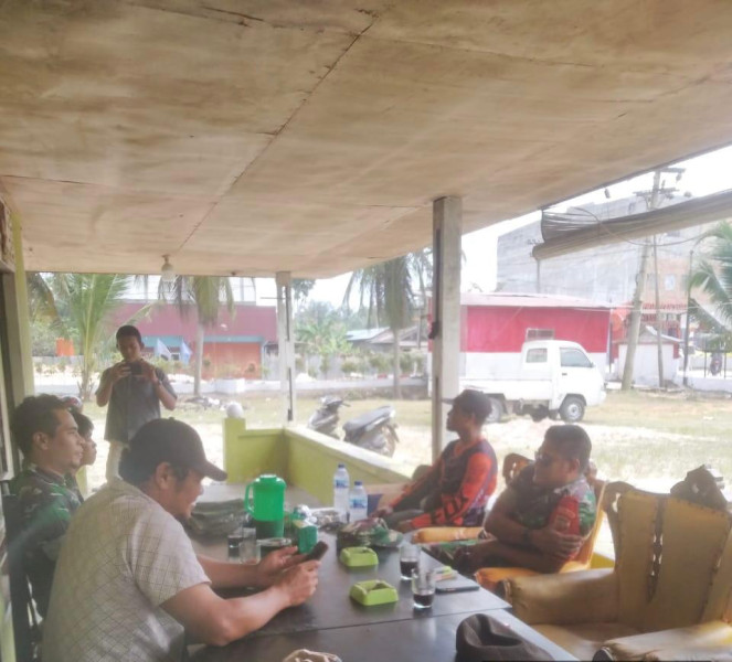 Serma Sinurat Laksanakan Komsos Cegah Narkoba