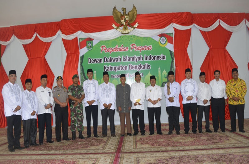 Bupati Amril Kukuhkan Pengurus DDII Kabupaten Bengkalis