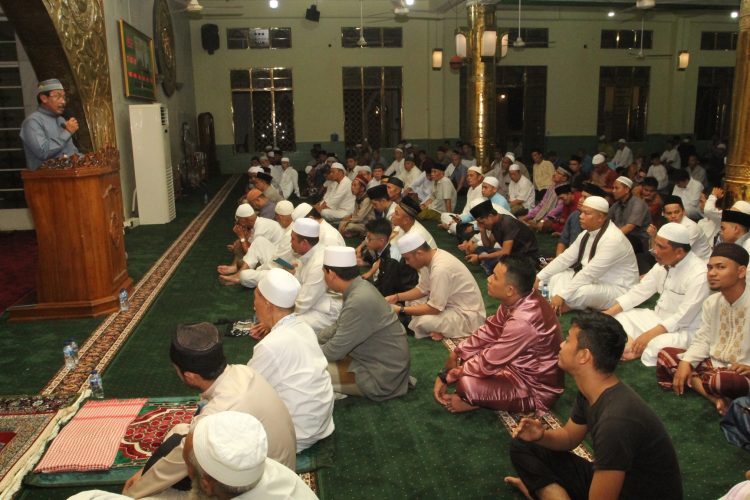Gubernur Kepri Safari Ramadhan di Masjid Agung Al Hikmah, Tanjungpinang