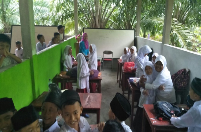 Kerap Kali Kemalingan, MI Darul Ulum Butuhkan Penerangan dan Aliran Listrik
