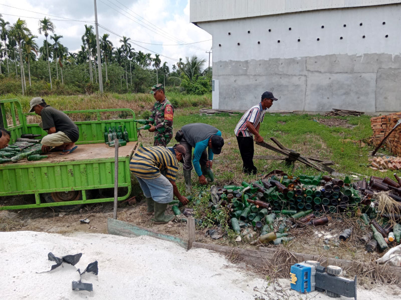Babinsa Koramil 03 SS Melaksanakan Giat Goro