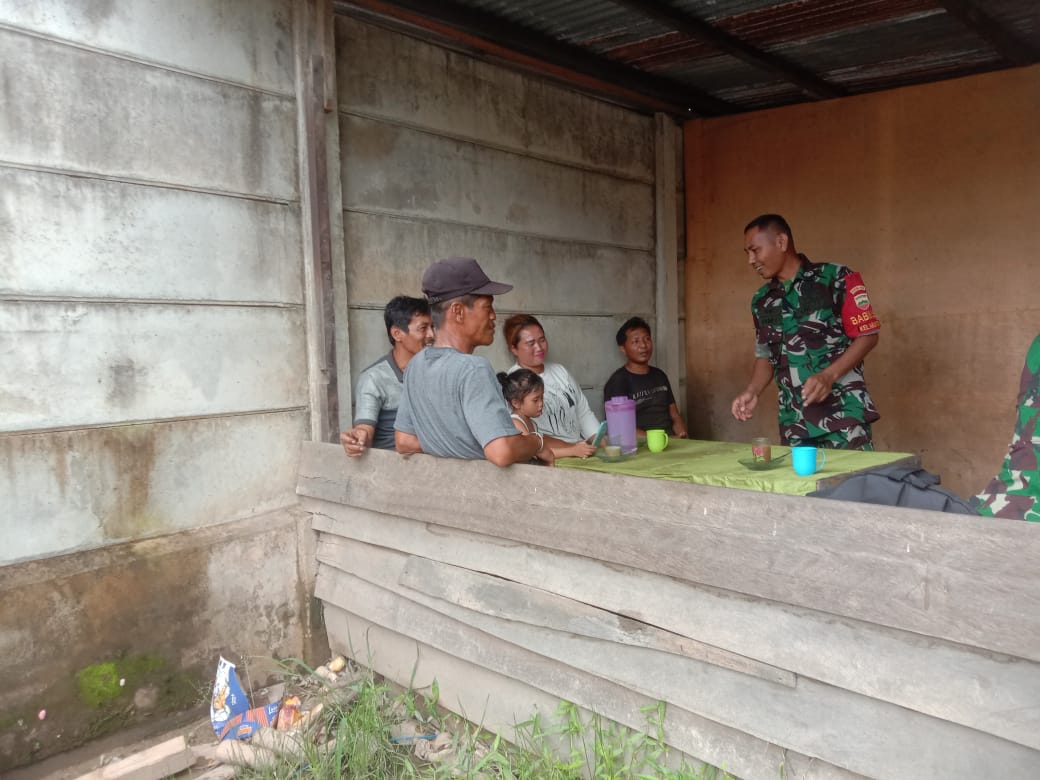 Cegah Penyalahgunaan Narkoba, Sertu Ramli Laksanakan Komsos