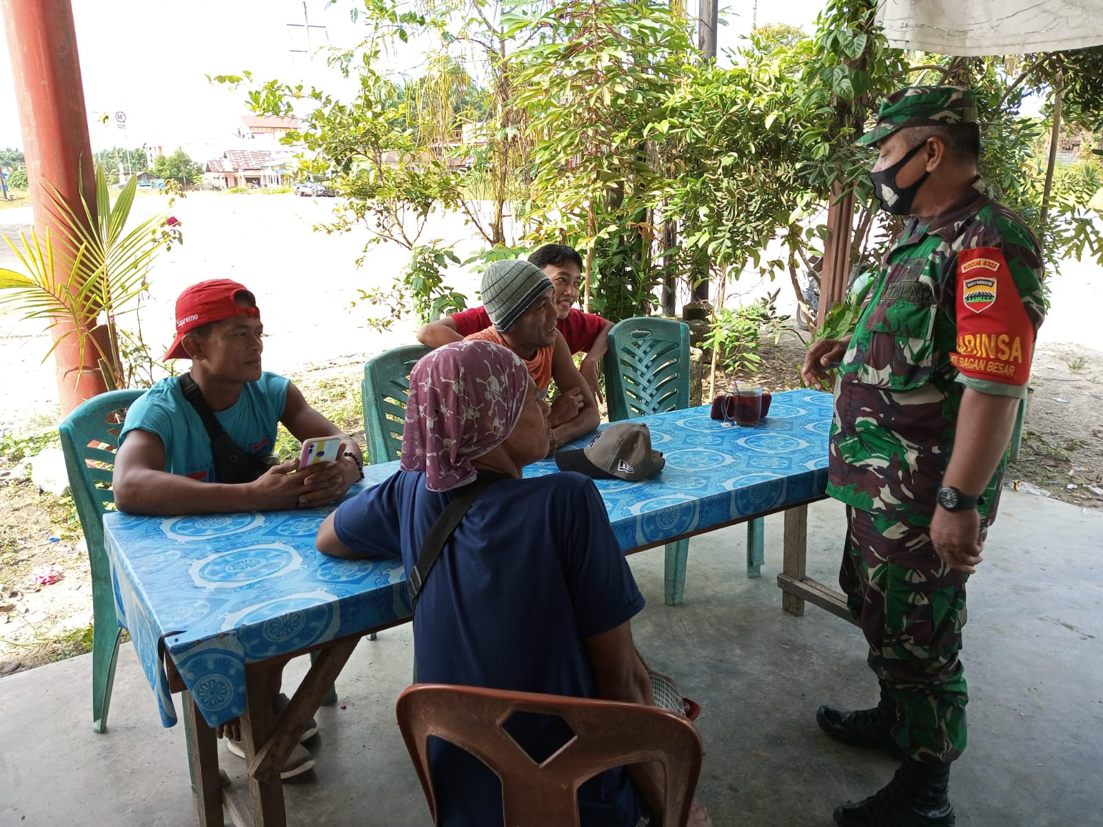 Serma Zul Efendi Lakukan Giat Sosialisasi Pencegahan Covid-19
