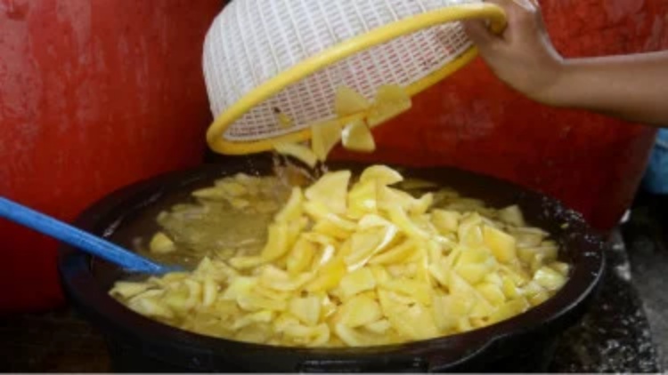 Hati-hati, Makan Manisan Buah Berlebihan Picu Insomnia hingga Diabetes