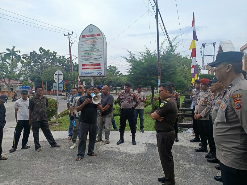 FAPTekal Dumai Akan Beri ''Hadiah'' Telur Busuk ke Kejari Dumai