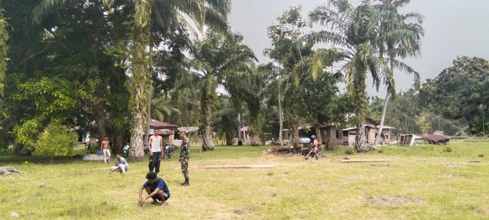 Temui Masyarakat, Ini Yang Disampaikan Koptu Erwan