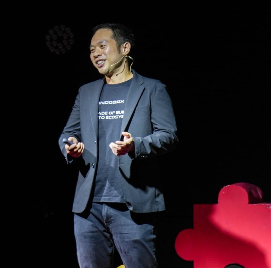 Investor Beralih ke Bitcoin saat Emas Terkoreksi dan The Fed Tahan Suku Bunga