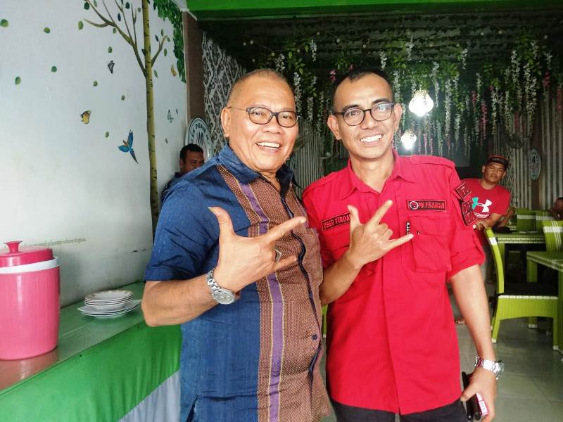 Uber Harapkan Warga Dumai Dukung H.Akhyaruddin