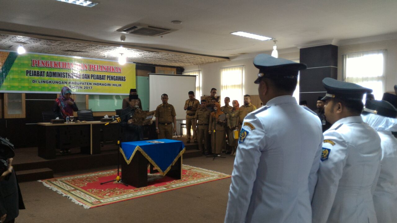 Puluhan Pejabat Administrator dan Pengawas Esselon III dan IV Pemkab Inhil Resmi Dikukuhkan